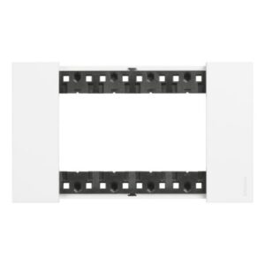 BTICINO - Living Now plaque 4 modules blanc pour support réf K4704 - KA4804KW