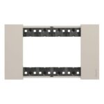 BTICINO - Living Now plaque 4 modules sable pour support réf K4704 - KA4804KM