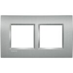 BTICINO - LivingLight - Plaque rectangulaire 2x2 modules 57mm Tech - LNA4832M2TE