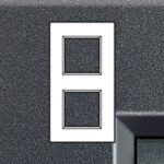 BTICINO - LivingLight - Plaque rectangulaire 2x2 modules 71mm anthracite - LNA4802M2AR