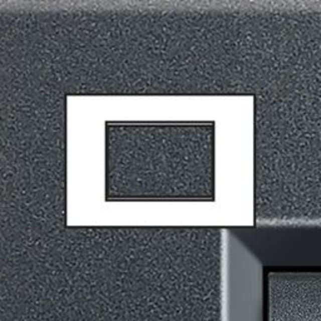 BTICINO - LivingLight - Plaque rectangulaire 3 modules anthracite - LNA4803AR BTICINO - LivingLight - Plaque rectangulaire 3 modules anthracite - LNA4803AR