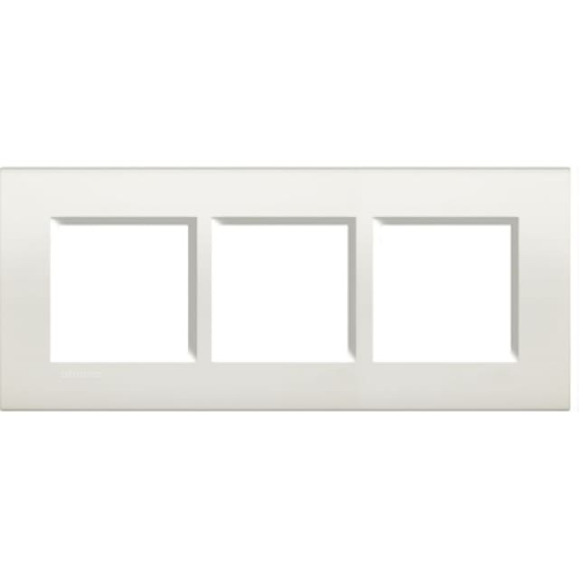 BTICINO - LivingLight - Plaque rectangulaire 3x2 modules 57mm blanc - LNA4832M3BI BTICINO - LivingLight - Plaque rectangulaire 3x2 modules 57mm blanc - LNA4832M3BI