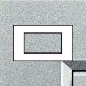 Plaque rectangulaire blanche 4 modules avec ouverture centrale pour appareillage électrique