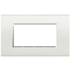 Plaque de finition rectangulaire blanche 4 modules pour appareillage LivingLight