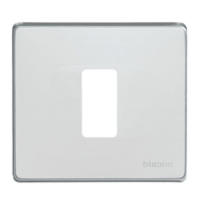 BTICINO - Plaque de recouvrement Magic - 1 module - pour réf. 500S/1/ 500S/1V - Oxydal - 500/1/X BTICINO - Plaque de recouvrement Magic - 1 module - pour réf. 500S/1/ 500S/1V - Oxydal - 500/1/X