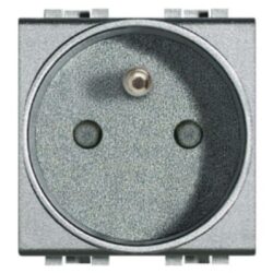 Détails visibles de Prise 2P+T 10/16 A 250 V avec terre 2 modules pour Prises avec terre