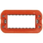 BTICINO - Support Axolute - pour 4 modules - fixation à vis - H4704