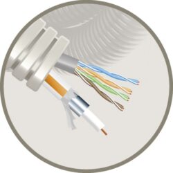 Détails visibles de Tube précâblé 20 mm gris coaxial Tri6 et UTP Cat 5e pour Gaines précâblées avec câble