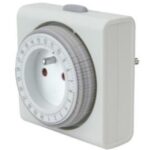ELIMEX - Programmateur mécanique - 24h - Prise 2P+T 16A - 3680W - 38380