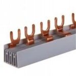 FTG Kamgeleiders - EV Eurovario L1/L2/L3/N*4=16 + L1 4 PH Fourche 10mm² 18modules - E50.418.101