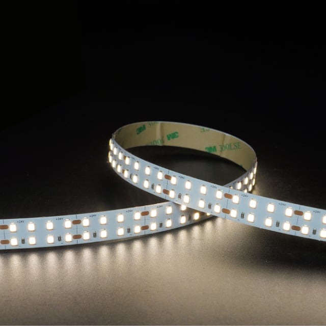 INTEGRATECH Ruban LED 24V 3000K Ruban LED 24V blanc chaud 3000K 4000 lm m IP20 dimmable bobine 5 m
