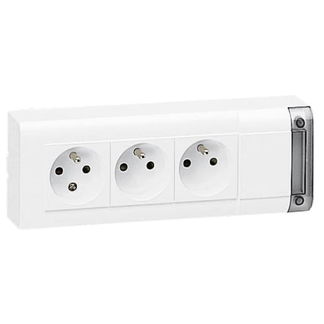 LEGRAND Bloc multiprise 3 prises 2P+T blanc Bloc multiprise blanc 3 prises 2P+T sans cordon