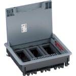 LEGRAND - Boîte de sol avec couv. recouvrant plastique pour plancher tech. 18 mod. horiz. - 080701