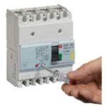 LEGRAND - DPX³ 160 disj mt 4P 160A - 420017