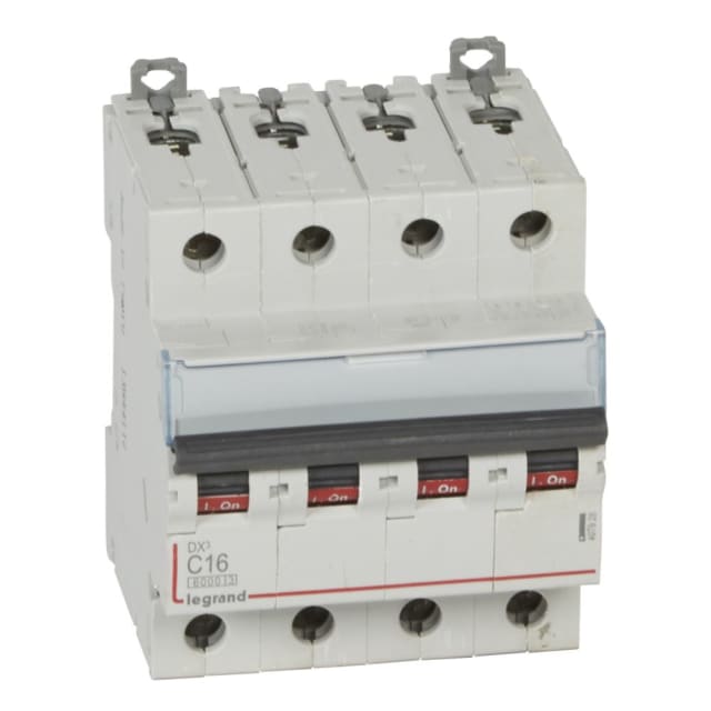 LEGRAND - Disjoncteur DX³ 6000A/10kA 4P C16 400V 4 modules - 407928 LEGRAND - Disjoncteur DX³ 6000A/10kA 4P C16 400V 4 modules - 407928