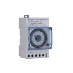 LEGRAND - Interrupteur horaire journalier 3 modules horizontal - 100h - 50/60Hz - man. - 412813