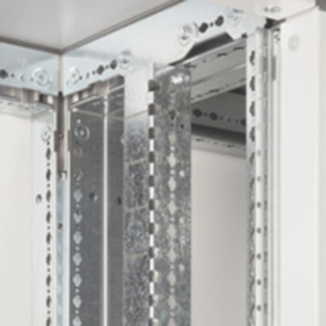 LEGRAND - Montants p/ XL³ 4000 H2200mm - 020852 LEGRAND - Montants p/ XL³ 4000 H2200mm - 020852