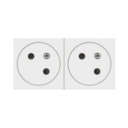 Détails visibles de Prise double 2P+T affleurante 45° 4 modules blanc pour Prises avec terre