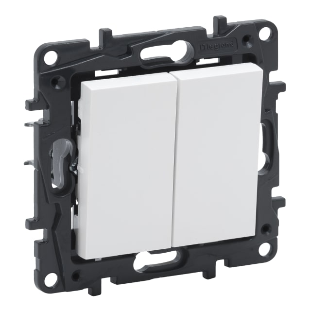 LEGRAND - Niloé 2x inter deux dir. 10AX - 250V à griffes - blanc - NNP2220WH LEGRAND - Niloé 2x inter deux dir. 10AX - 250V à griffes - blanc - NNP2220WH
