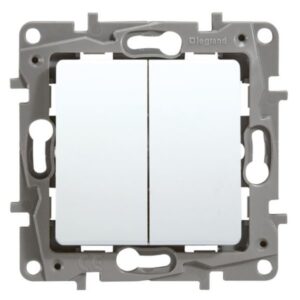 LEGRAND - Niloé poussoir double 6A 250V NO-NF blanc à griffes - 664508