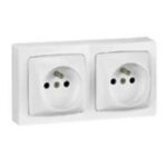 LEGRAND - Oteo prise 2x2P+T précâblée horizontal complet blanc - 086078