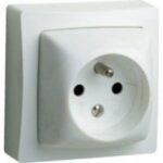 LEGRAND - Oteo prise de courant 2 P + T 10/16 A - 250 V - monobloc - 086028