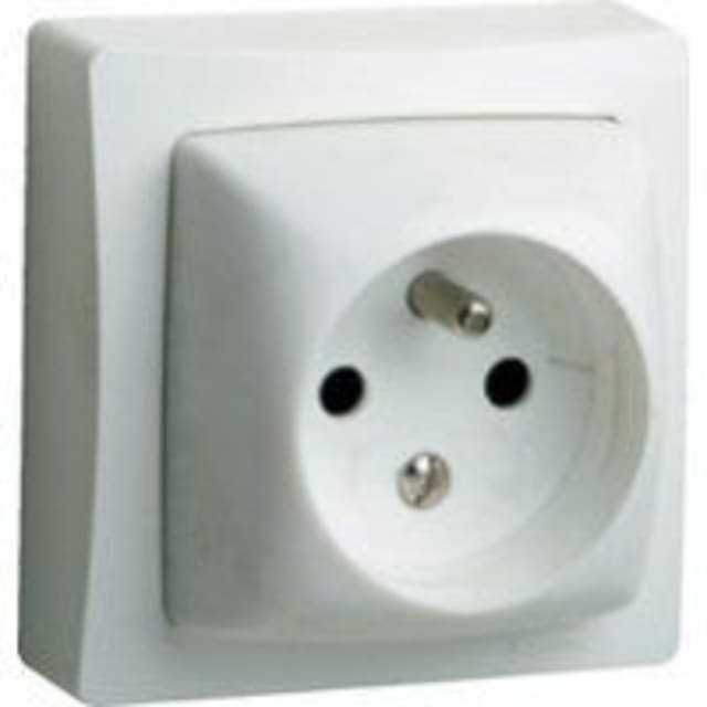 LEGRAND - Oteo prise de courant 2 P + T 10/16 A - 250 V - monobloc - 086028 LEGRAND - Oteo prise de courant 2 P + T 10/16 A - 250 V - monobloc - 086028