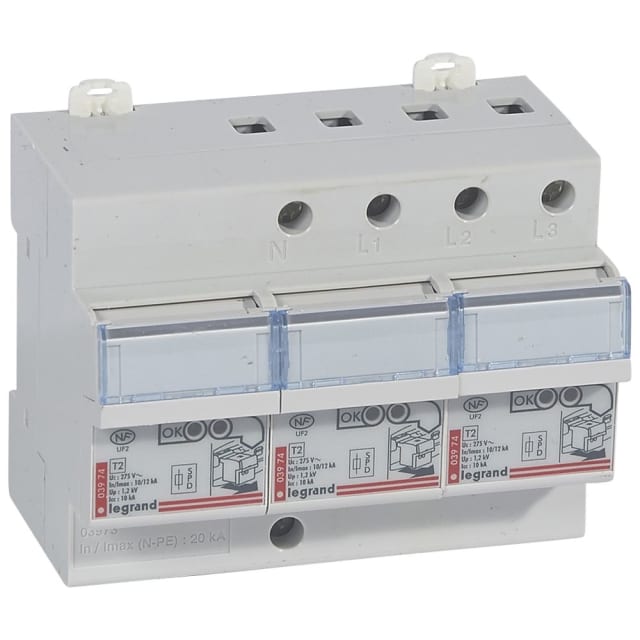 LEGRAND - Paraf. T2+T3 protégé 3P+N Icc 10 kA - 1.2 kV - 6 mod. - 003973 LEGRAND - Paraf. T2+T3 protégé 3P+N Icc 10 kA - 1.2 kV - 6 mod. - 003973