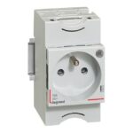 LEGRAND - Prise de courant - 10/16 A 250V - 2P+T voy - 2