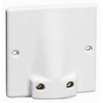 LEGRAND - Sortie de câbles 20/32 A 1 sortie - fixation par vis - 031490