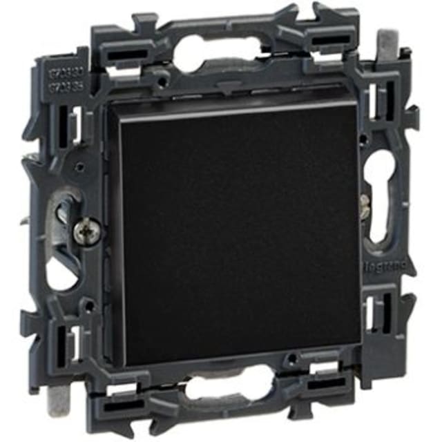 LEGRAND - Valena Next inverseur 10AX appareil complet noir à griffes - 741745 LEGRAND - Valena Next inverseur 10AX appareil complet noir à griffes - 741745
