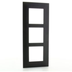 LEGRAND - Valena Next plaque 3 postes vert entraxe 57mm noir - 741159