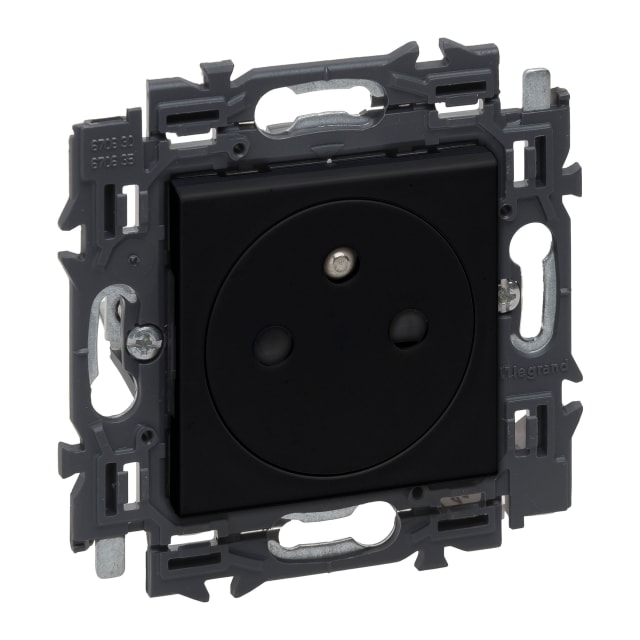 LEGRAND - Valena Next prise 2P+T 16A affl. appareil complet noir à griffes - 741730 LEGRAND - Valena Next prise 2P+T 16A affl. appareil complet noir à griffes - 741730