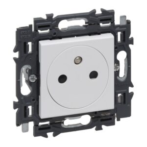 LEGRAND - Valena Next prise 2P+T 16A affleurante appareil complet blanc à griffes - 741530