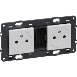 LEGRAND - Valena Next prise 2x2P+T affl. blanc mat - 741912