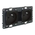 LEGRAND - Valena Next prise 2x2P+T précâblée appareil complet noir à vis - 741722