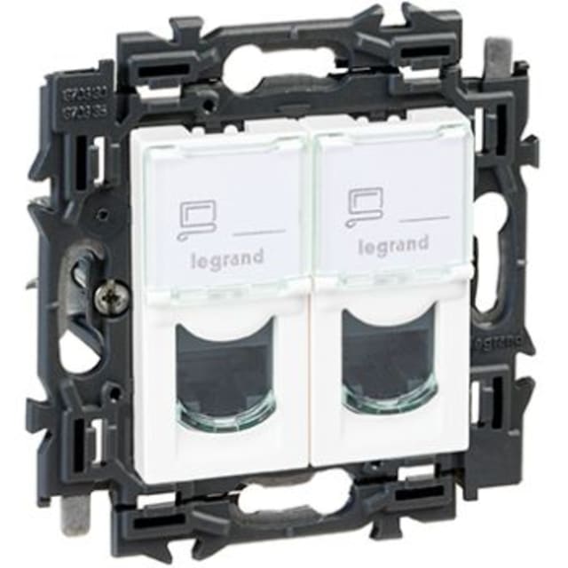 LEGRAND - Valena Next prise 2xRJ45 cat6 UTP appareil complet blanc à griffes - 741571 LEGRAND - Valena Next prise 2xRJ45 cat6 UTP appareil complet blanc à griffes - 741571