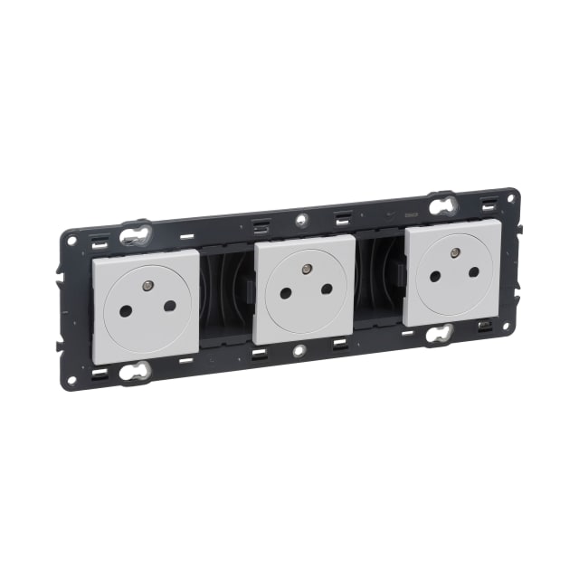 LEGRAND - Valena Next prise 3x2P+T précâblée affleurante appareil complet blanc à vis - 741533 LEGRAND - Valena Next prise 3x2P+T précâblée affleurante appareil complet blanc à vis - 741533