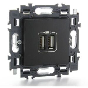 LEGRAND - Valena Next prise USB double type A appareil complet noir à griffes - 741734