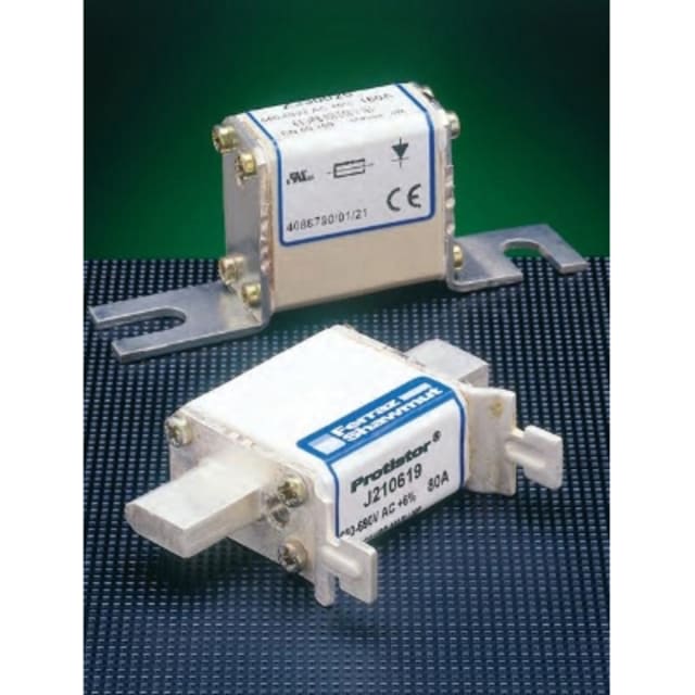Mersen - Fusible carré Protistor 63A 690V gRB 000 DIN80 (Allemand) - J330035 Mersen - Fusible carré Protistor 63A 690V gRB 000 DIN80 (Allemand) - J330035