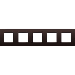 Plaque de finition quintuple brun horizontal, configuration visible