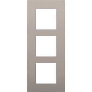 NIKO - Plaque de recouvrement INTENSE (60mm) triple vertical