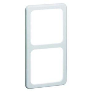 Plaque double blanche pur avec deux ouvertures rectangulaires pour appareillage électrique