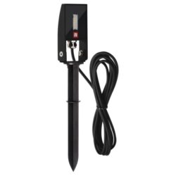Projecteur LED extérieur sur piquet noir avec câble d alimentation enroulé
