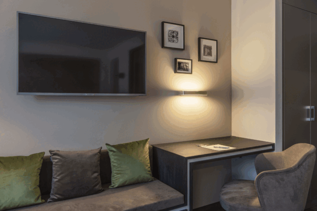 Applique murale LED aluminium finition blanche éclairage indirect 3000K