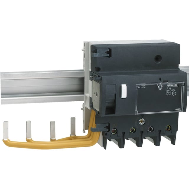 Schneider Distribution - bloc différentiel Vigi NG125 - 125 A - 4P - 230..415 V - 300 mA - 19042 Schneider Distribution - bloc différentiel Vigi NG125 - 125 A - 4P - 230..415 V - 300 mA - 19042