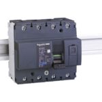 Schneider Distribution - disjoncteur modulaire Multi 9 - NG125H - 4 pôles - 32 A - courbe C - 18736