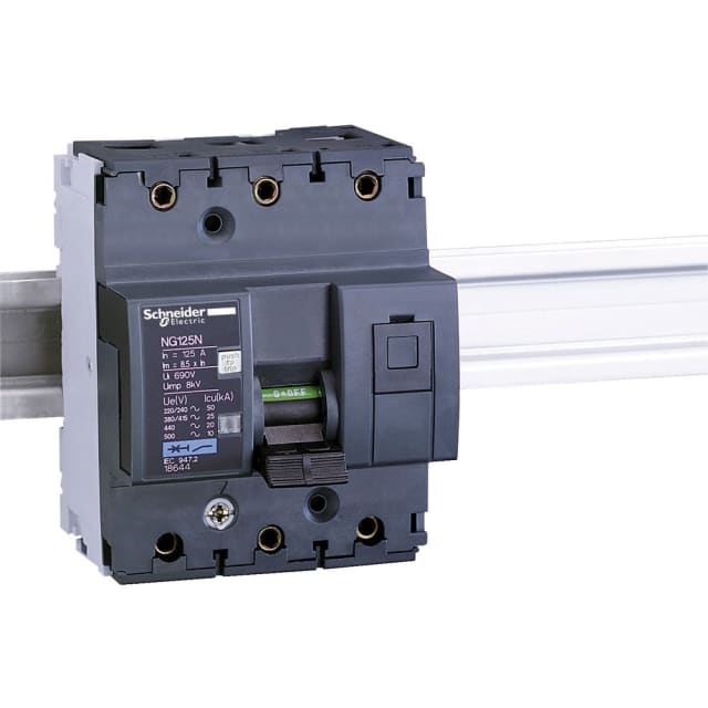 Schneider Distribution - disjoncteur modulaire Multi 9 - NG125N - 3 pôles - 100 A - courbe C - 18642 Schneider Distribution - disjoncteur modulaire Multi 9 - NG125N - 3 pôles - 100 A - courbe C - 18642