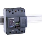 Schneider Distribution - disjoncteur modulaire Multi 9 - NG125N - 3 pôles - 125 A - courbe C - 18644