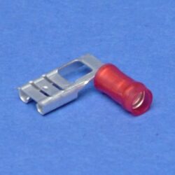 TYCO-AMP - Languette à sertir isolée nylon en équerre Faston - 1-1377175-7